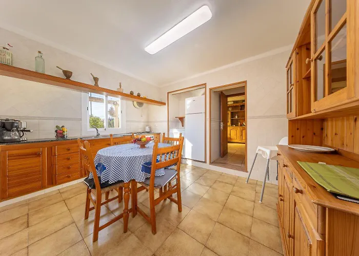 Del La Vilar 波连萨港